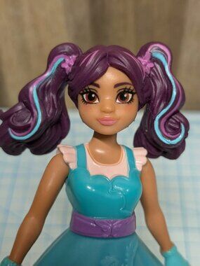 Unicorn Academy Ava 4.5" Doll From Netflix Show